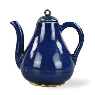 Chinese Blue Glazed Pear Shaped Teapot, Ming D.