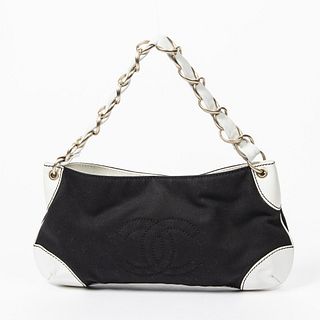 Chanel Front Logo Frame Shoulder Bag, in white leather and black canvas with interlaced chain and brushed champagne gold hardware, the magnetic close 