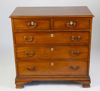 English Mahogany Bachelor's Chest of Drawers, 19th Century