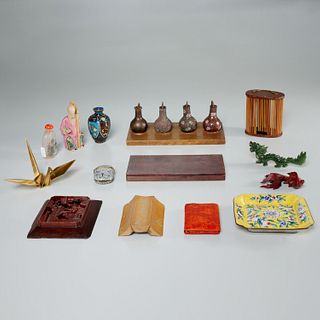 Japanese and Chinese carvings & objects, ex-museum