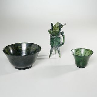 (3) Chinese spinach jade and hardstone vessels