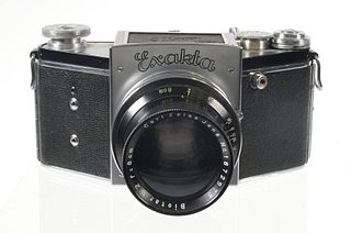 Exakta 66 Camera with Zeiss Biotar f2 80mm Lens