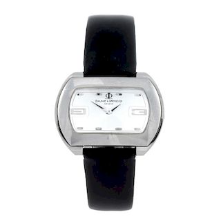 BAUME & MERCIER - a lady's Hampton City wrist watch. Stainless steel case. Reference 65409, serial 3
