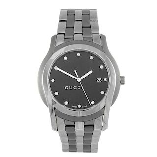 GUCCI - a gentleman's 5500XL bracelet watch. Stainless steel case. Numbered 12226192. Signed quartz