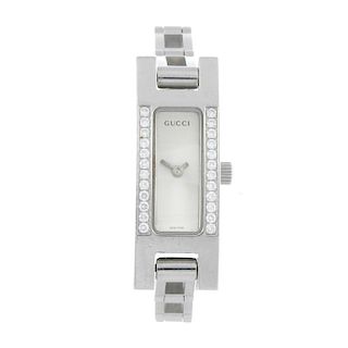 GUCCI - a lady's 3900L bracelet watch. Factory diamond set stainless steel case. Numbered 0237493. S