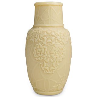 Steuben Ivory Spider Pattern Vase