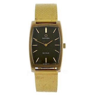 OMEGA - a gentleman's De Ville bracelet watch. 9ct yellow gold case, hallmarked London 1968. Numbere
