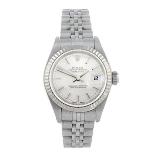 ROLEX - a lady's Oyster Perpetual Datejust bracelet watch. Circa 2001. Stainless steel case with whi