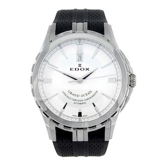 EDOX - a gentleman's Grand Ocean wrist watch. Stainless steel case. Reference 80077, serial 449769.