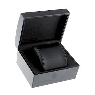 BREITLING - a complete watch box. <br><br>Inner and outer box appear in a pleasant state with light