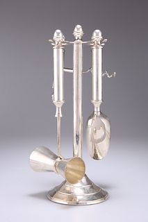 AN ART DECO STYLE SILVER-PLATED DRINKS COMPANION, comprisin