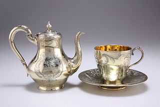 A FRENCH SILVER-GILT SMALL COFFEE POT, MID 19TH CENTURY, po