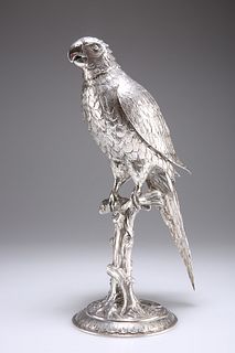 A FINE GERMAN SOLID SILVER MODEL OF A PARROT, CIRCA 1910, r