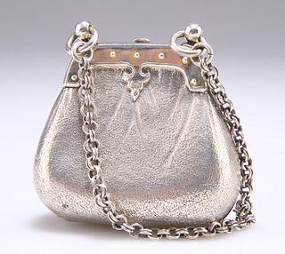 A VICTORIAN SILVER NOVELTY PURSE, by William Summers, Londo