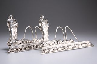 A PAIR OF GEORGE V SILVER MUSIC STANDS, by Carrington & Co,