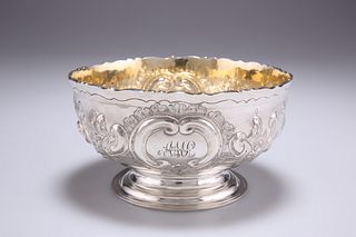 A VICTORIAN SILVER BOWL, by Daniel & Charles Houle, London 