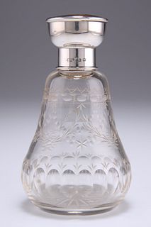 A GEORGE V SILVER AND TORTOISESHELL SCENT BOTTLE, by Oldfie