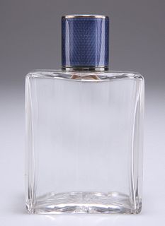AN EARLY 20TH CENTURY FRENCH SILVER-GILT AND ENAMEL PERFUME