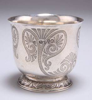 A VICTORIAN SILVER BEAKER CUP, by Stephen Smith, London 187