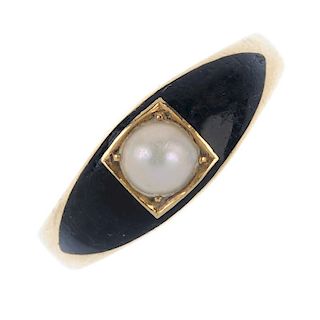An early 20th century 18ct gold enamel and split pearl memorial ring. The split cultured pearl, with