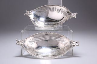 A PAIR OF GEORGE V SILVER BON BON DISHES, by William Hutton