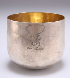A GEORGE III SILVER TUMBLER CUP, maker CB, London 1776, eng