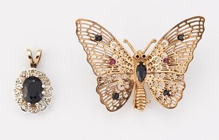 A 9CT GOLD SAPPHIRE AND RUBY BUTTERFLY BROOCH, hallmarked L