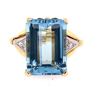 18k Aqua Diamond Ring