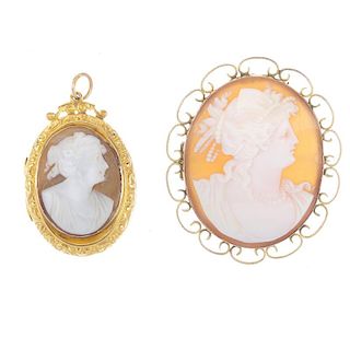 Two cameo brooches. Each of oval outline, one depicting a lady and one a gentleman in profile, the l
