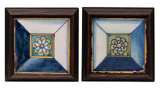 Pair of tiles; Toledo, XVII century.
Ceramic.