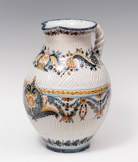 Jug; Talavera de la Reina, circa 1800.
Glazed ceramic.