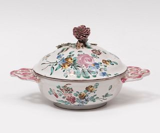 Legumbrera of the pink Family; Style Company of the Indies, Marseilles, circa 1770.
Glazed ceramic.
