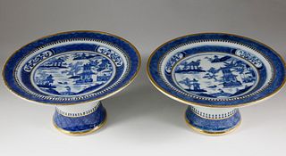 Pair of Nanking Tazze, late 18th Century