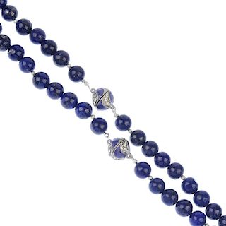 Four items of lapis lazuli jewellery. To include two necklaces, both comprising spherical beads meas