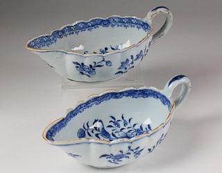 Pair of Chinese Export Porcelain Underglaze Blue Sauce Boats, 18th Century