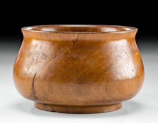 Early 20th C. Hawaiian Kou Wood Footed Bowl