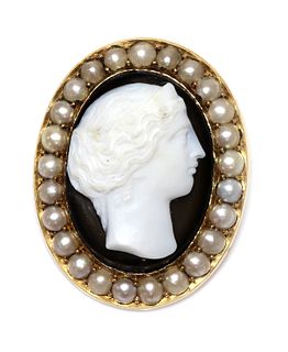 A Victorian hardstone and split pearl cameo brooch,