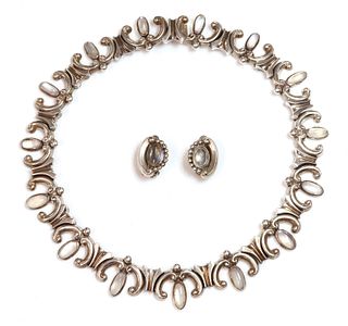 A Taxco sterling silver moonstone necklace and earrings suite, by Antonio Pineda,