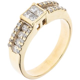 ANILLO CON DIAMANTES EN ORO AMARILLO DE 14K | RING WITH DIAMONDS IN 14K YELLOW GOLD