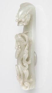Chinese White Jade Dragon Buckle, Qing Dynasty (1644-1911)