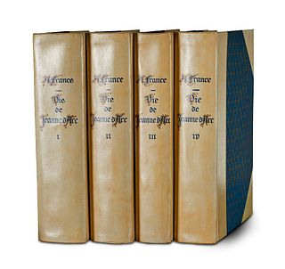 France, Anatole Vie de Jeanne d'Arc. 4 Bände. Mit 102 teils farbigen Tafeln. Paris, Manzi, Joyant u. Co. (1909-10.) 4°. OHSchw.Ldrbde. mit RTitel in G