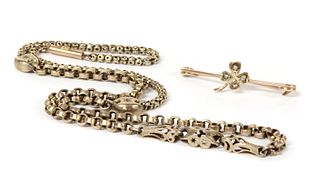 A gold fancy link chain,