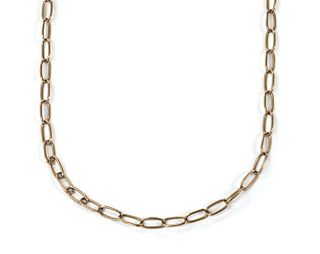 A gold trace link chain,