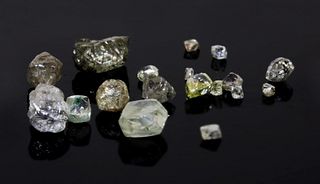A quantity of unmounted diamonds,