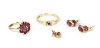 A quantity of gold ruby set jewellery,