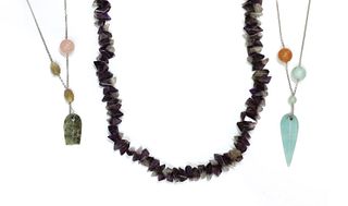 A single row faceted amethyst bead necklace,