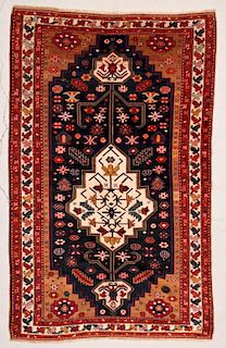 Antique Kazak Rug: 4'10" x 7'10" (147 x 239 cm)