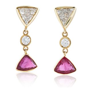 A PAIR OF DIAMOND, RUBY AND GOLD EARRINGS 