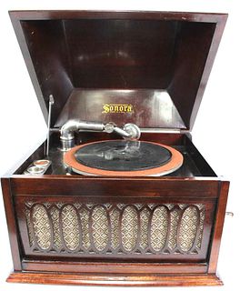 SONORA CRANK MUSIC BOX WITH DISK
