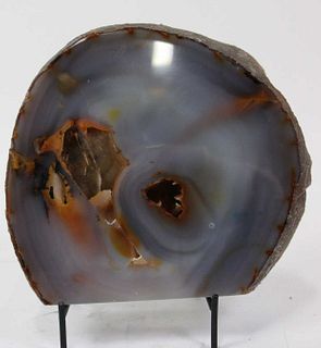 THICK FREESTANDING AGATE SLICE